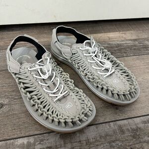 Keen Uneek Grey Strappy Waterfront Sandal Women's US size 8.5